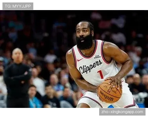 哈登创赛季新低11分快船惨败热火 近期15战13败陷深度危机